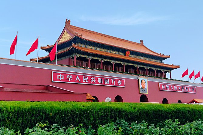 History Study Tour to Forbidden City & National Musuem of China - Tiananmen Square: big landmarks, clear context