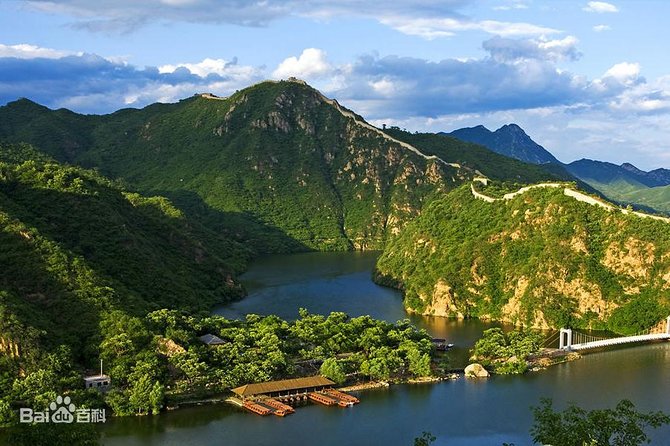 Huanghuacheng Lakeside Great Wall Private Day Tour - Weather, pacing, and the kind of traveler this fits best