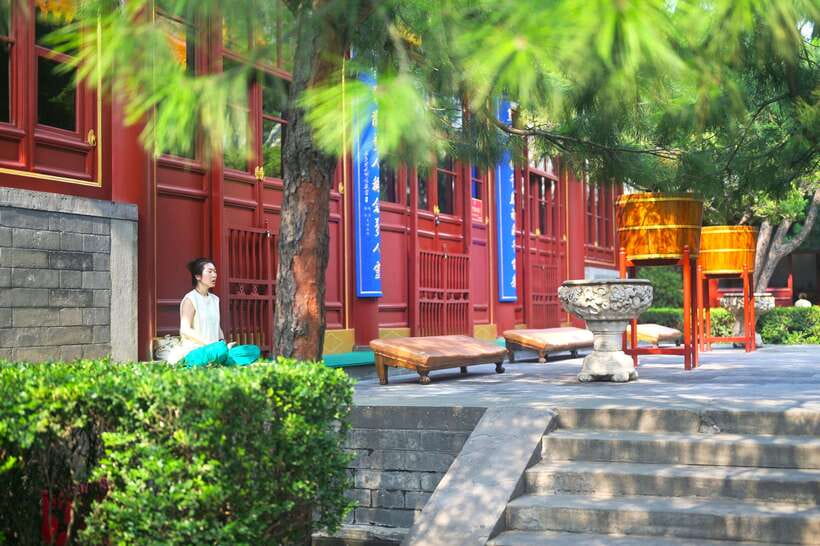 Hutong Walking Tour: Discover Real Beijing without Crowds - Should You Book Hutong Walking Tour to Discover Real Beijing?