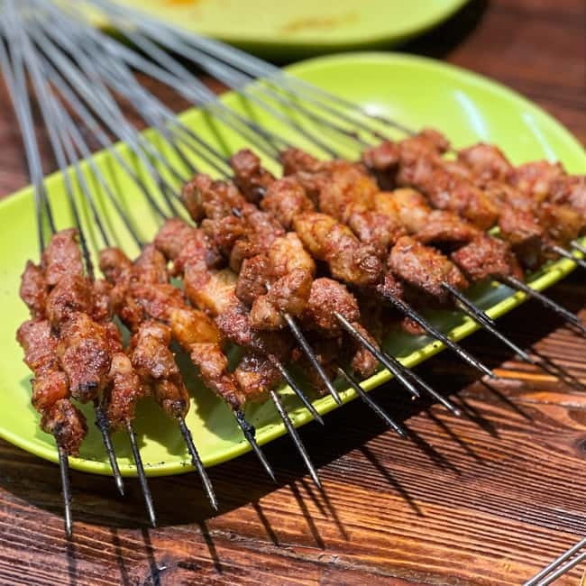 Immersive food tour: the most authentic snacks in Beijing - Bell and Drum Towers area: classic snacks paired with place-based storytelling