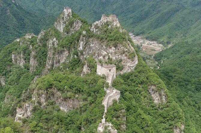 Jiankou Great Wall (To Mutianyu) Private Guided Day Tour - Why Jiankou feels different from the usual Great Wall day