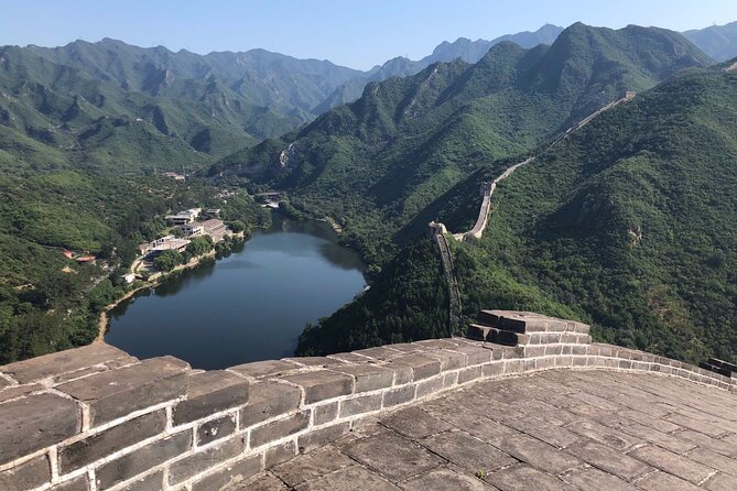 Jin Shan Ling Great Wall, Gu Bei Water Town Private Day Tour - Gubei Water Town: A Different Pace After the Climb