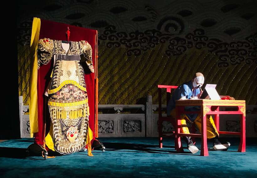 Liyuan Theatre Peking Opera Ticket - English Subtitles and the Practical Joy of Following the Story