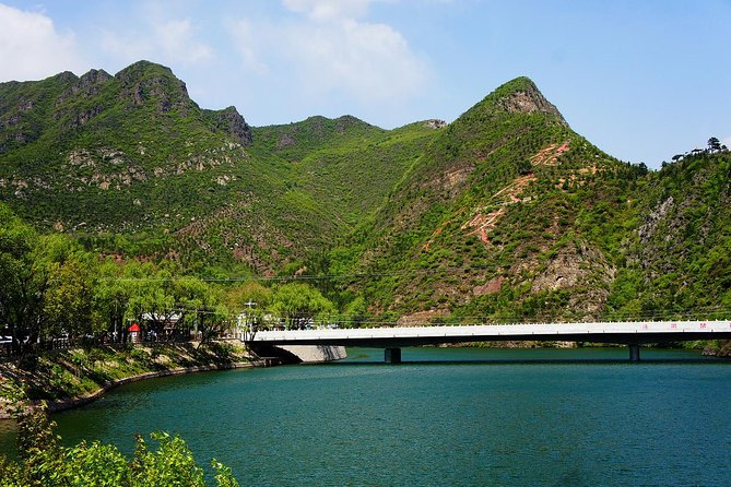 Longqing Gorge Self-Guide Trip with Private English Speaking Driver - How this Beijing day trip really works