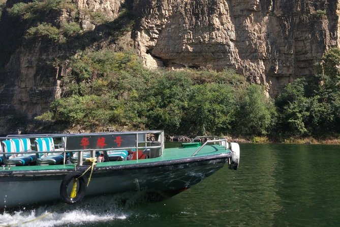 Longqingxia Gorge Cruise and Guyaju Cave Dwellings Private Day Tour - Who this tour fits best, and who might want to think twice