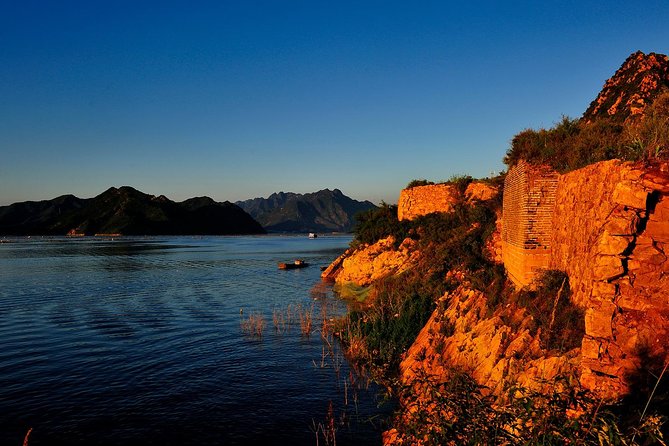 Marvellous Huanghuacheng Great Wall Sunset Layover Tour from Beijing Airport - Huanghuacheng at golden hour, made for a Beijing layover