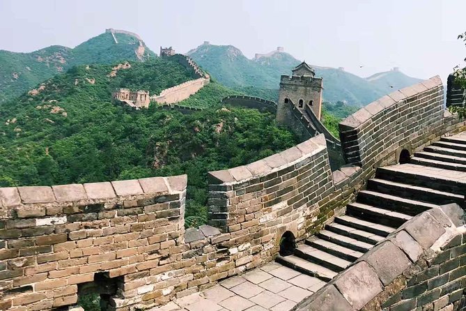 Ming Tomb Plus Mutuanyu Great Wall Coach Tour - The jade carving factory stop, how to shop without losing time