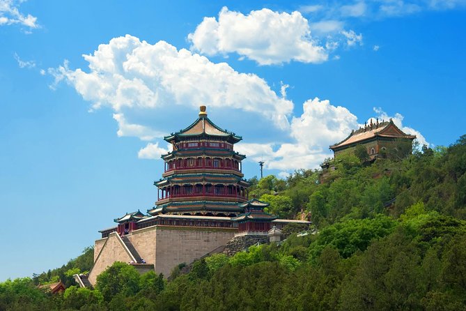 Mini Group: 2-Day Beijing Highlights and Great Wall Tour - Mutianyu Great Wall: a calmer climb with a real payoff