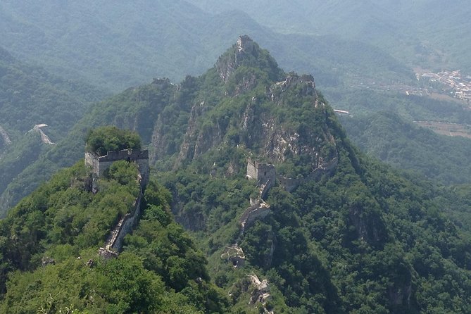 Mini Group: One-Day Jiankou to Mutianyu Great Wall Hiking Tour - The Ridge Walk Toward Mutianyu: When the Wall Becomes Less Crowded
