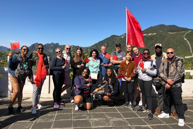 Mubus: Mutianyu Great Wall Bus Tour with Summer Palace Options - Guides on the bus: history you can actually use