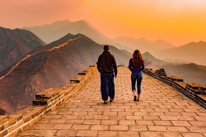 Mutianyu and Huanghuacheng Great Wall Sunset Walking Tour - Guide, Lunch, and Small Comforts That Make This Worth $28