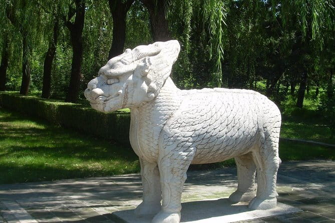 Mutianyu Great Wall and Ming Tomb Private Tour with English speaking driver - Key Highlights