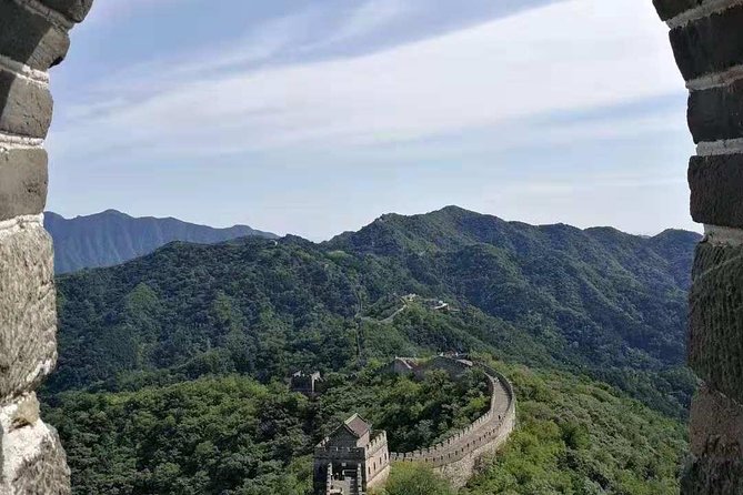 Mutianyu Great Wall and Summer Palace Private Tour with Lunch - Getting there from central Beijing, and why timing matters