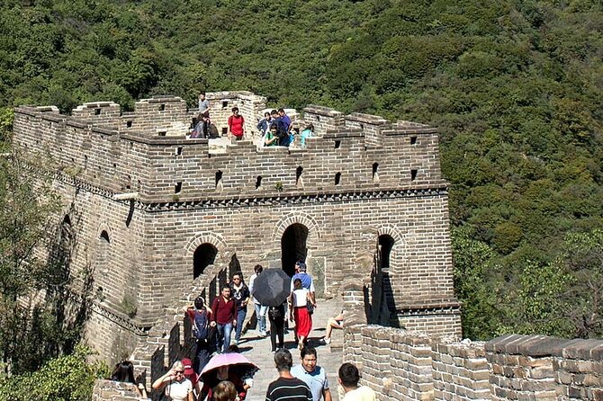 Mutianyu Great Wall Private Tour, VIP Fast Pass - The guide experience, from route coaching to friendly real talk