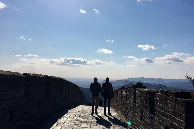 Mutianyu&Huanghuacheng Water Great Wall: Guided Tour or Transfer - Mutianyu and Huanghuacheng in one day: why this combo works