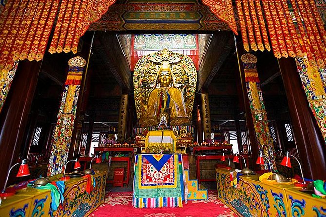 Panda House, Temple of Heaven, Lama Temple, Summer Palace & Lunch - Temple of Heaven: emperors, plus locals doing everyday workouts