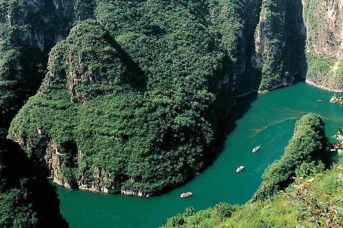 Private 3-Day Beijing Tour Including Lunch - Day 2 Mutianyu Great Wall: why this section of the wall is a smart pick