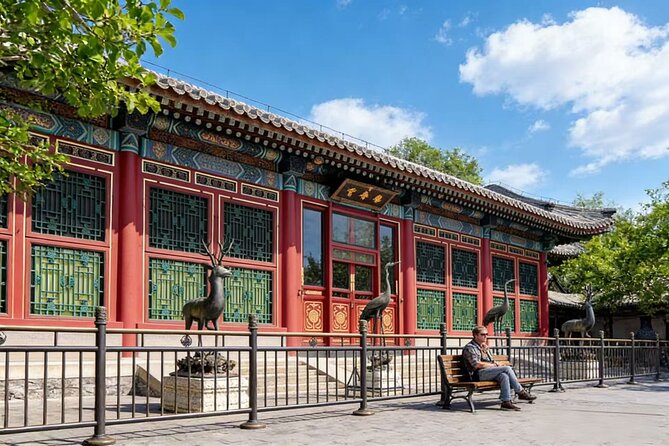 Private 5-Hour Summer Palace In-depth Tour including Boat Ride - Tower of Buddhist Incense and the Hall of Dispelling Clouds axis