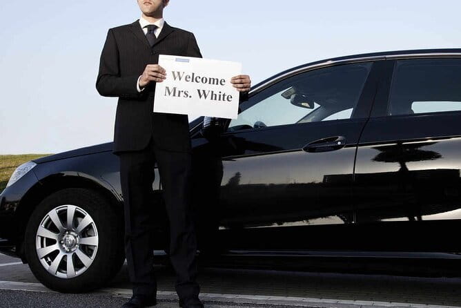 Private Airport Transfer Service: Between PEK Airport and Hotel - Price and Value: What You Pay For, What You Avoid