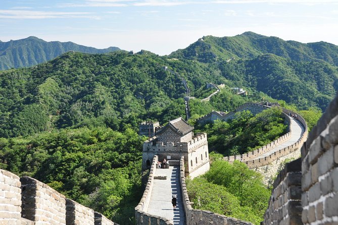 Private All-Inclusive Day Tour: Mutianyu Great Wall and Ming Tomb - Lunch at a Local Restaurant, Built Into the Flow