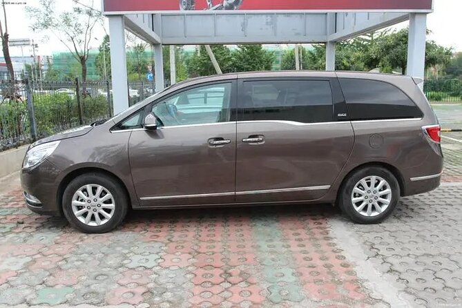 Private Arrival Transfer from Beijing Airport to Hotel - Choosing the right vehicle for your group (and your comfort)
