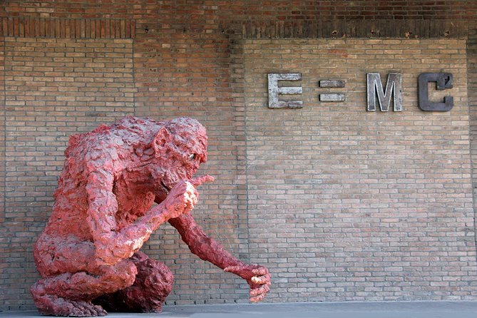 Private Beijing Art Tour including Red Gate Gallery, 798 Art Zone and Guanfu Museum - Key highlights worth your attention
