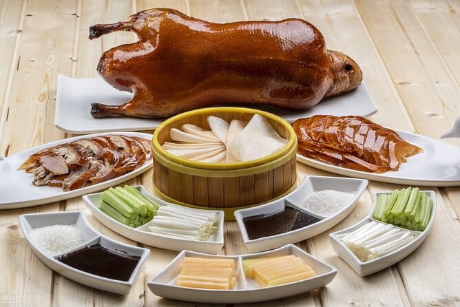 Private Beijing Evening Tour: Roast Duck & Kungfu Show - Century-Old Roast Duck Dinner: What You Should Expect From Stop 1 and Stop 2