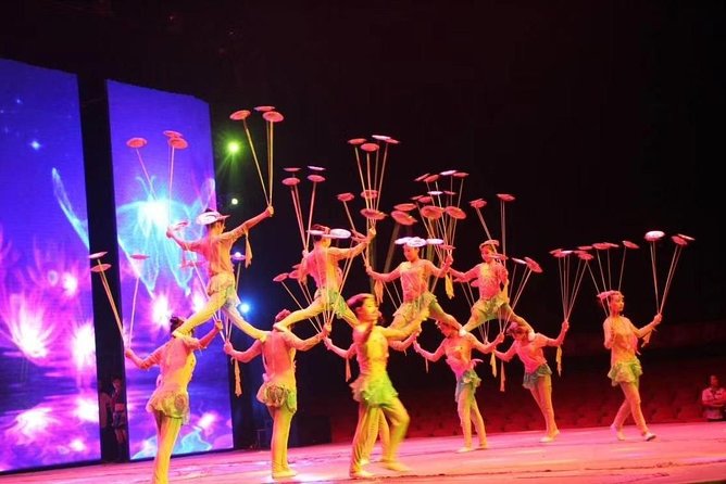 Private Beijing Night Tour: Acrobatic Show and Peking Duck Dinner - Chaoyang Theatre acrobatics: what the show timing really gives you