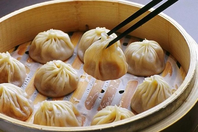 Private Beijing Night Tour including Din Tai Fung Dinner - Wangfujing night food and shopping time (the fun, practical break)