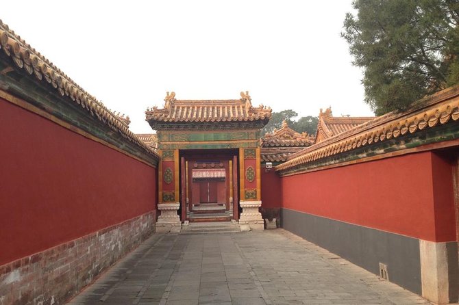 Private Beijing Tour: Forbidden City, Mutianyu Great Wall, and Dumpling Lunch - Forbidden City: a 600-year-scale palace visit with crowd relief