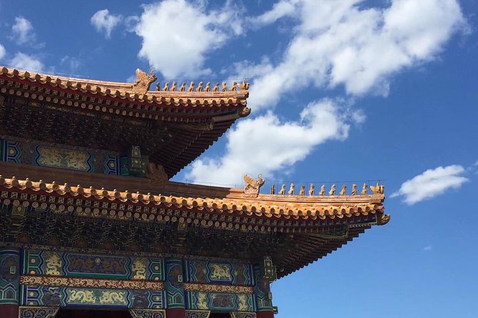 Private Beijing Walking Tour of the Forbidden City with 7 Options - Meeting your guide and starting with a central pickup