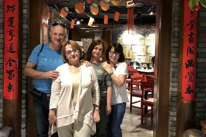 Private Day Tour: Lama Temple, Summer Palace and Hutong Dumpling Lunch - Lama Temple (Yonghegong) and the single-block sandalwood Maitreya