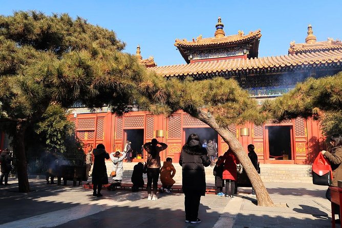 Private Day Tour: Mutianyu Great Wall and Lama Temple - Lunch that keeps the day from turning into a scramble