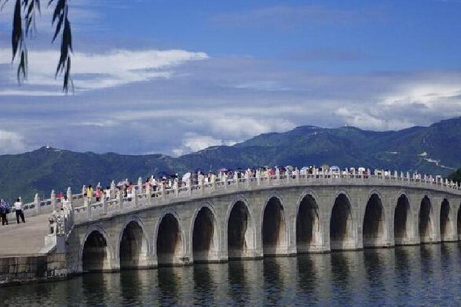 Private Day Tour: Mutianyu Great Wall and Summer Palace or Hutong Tour - Mutianyu Great Wall: your morning set up for views and good timing