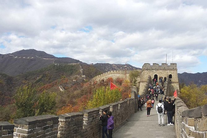 Private Day Tour: Mutianyu Great Wall and Summer Palace or Hutong Tour - The biggest decision you make: cable car and lunch choices