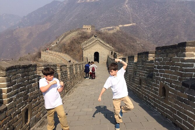 Private Day Tour to Mutianyu Great Wall and Hong Luo Buddhist Temple - Why Mutianyu and Hongluo fit together in one day