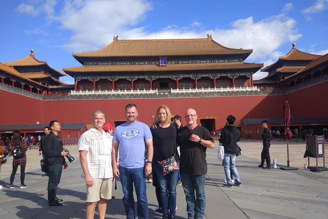 Private Day Tour to Tiananmen Square, Forbidden City and Hutong by Public Transportation - Jingshan Park viewpoint for the Forbidden City view you can’t get anywhere else