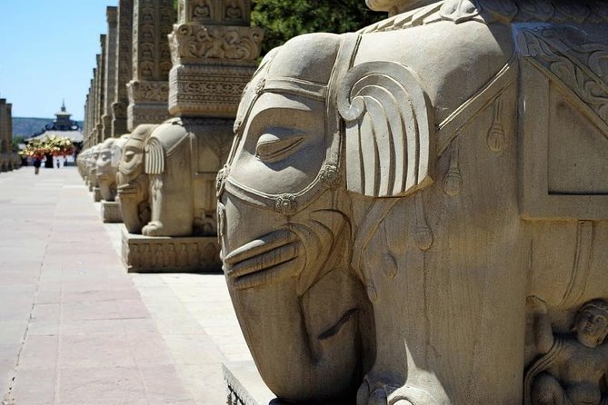 Private Day Trip to Datong from Beijing with English Speaking Driver - Who this private Datong day trip is best for