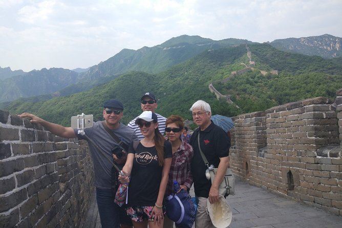 Private Day Trip to Mutianyu Great Wall & Chaoyang Acrobatic Show in the Evening - Price and value, is $212 per person a good deal?