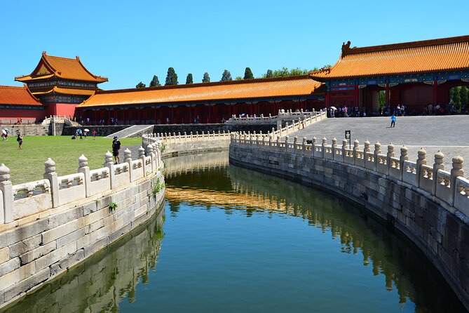 Private Forbidden City 5-Hour Panorama Tour - Jingshan Park hilltop views: the easy win after the palace