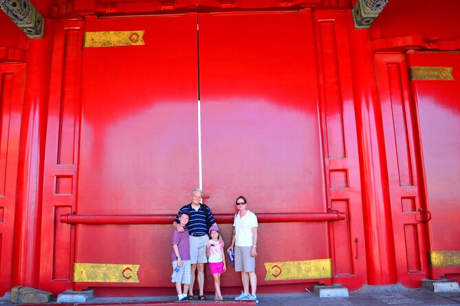 Private Forbidden City 5-Hour Panorama Tour - Getting into the Forbidden City without losing time (Meridian Gate and passport reality)