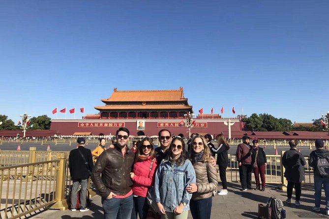 Private Forbidden City and Mutianyu Great Wall Day Tour - The morning run: hotel pickup, private car, and the pace of the day
