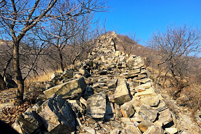 Private Great Wall Hiking Tour: Across The Border of 3 China Provinces - Entering Sanjiebei and Jiangjunguan, a quieter Great Wall day