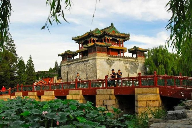 Private Half Day Tour to Beijing Panda House and Summer Palace - Price and Logistics: what your $138 really buys