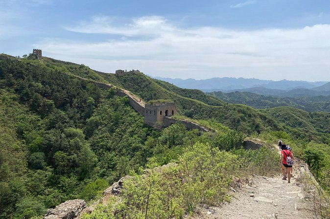 Private Hiking Adventure at the Gubeikou Panlongshan Great Wall - General’s Tower: command-post scale and the option to climb