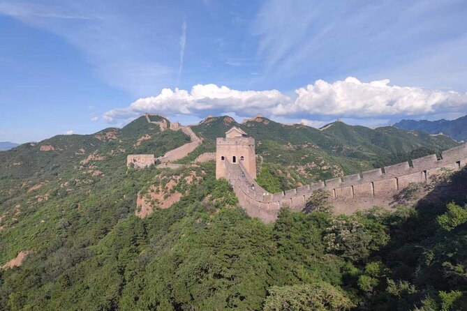 Private Jinshanling Great Wall Hiking Tour - Entering the Wall: Medial Gate or Main Entrance