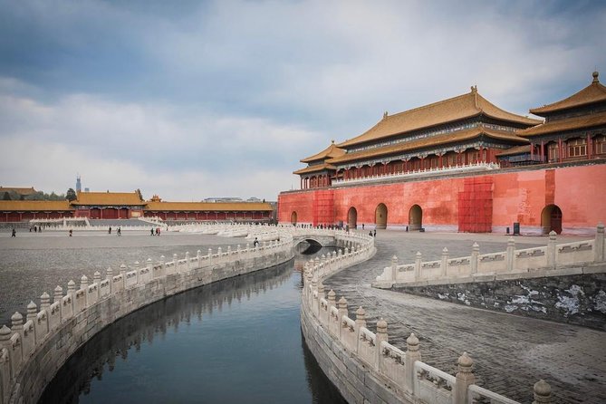 Private Layover Tour to Mutianyu Great Wall and Forbidden City - Pickup, English help, and how the day stays manageable