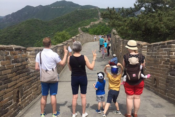Private Mutianyu Great Wall Day Tour From Beijing City/Airport - What your guide adds: 6th-century origins and 1986 restoration
