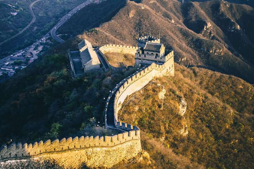 Private Mutianyu Great Wall Tour with English Driver - The 70 km drive with helpful Beijing context