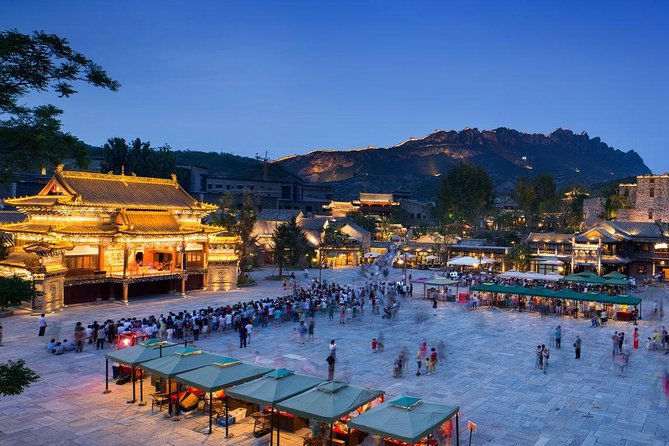 Private Night Tour to Gubei Water Town and Simatai Great Wall with Cable Car - What’s included, and why it’s good value at $248 per person